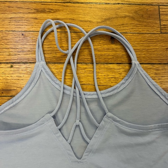 Ivivva Lululemon Blue Serene Heart Tank, size 10 - Picture 9 of 10